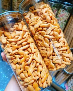 bánh quy cá mặn