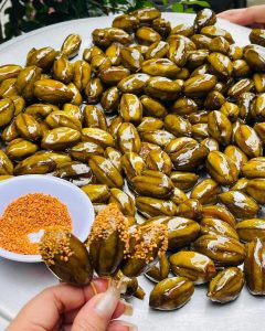 cà na rim chua ngọt